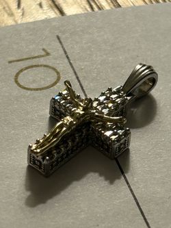 Genuine white gold diamond pendant with gold Jesus
