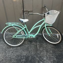 Schwinn 26” Woman. Cruiser 
