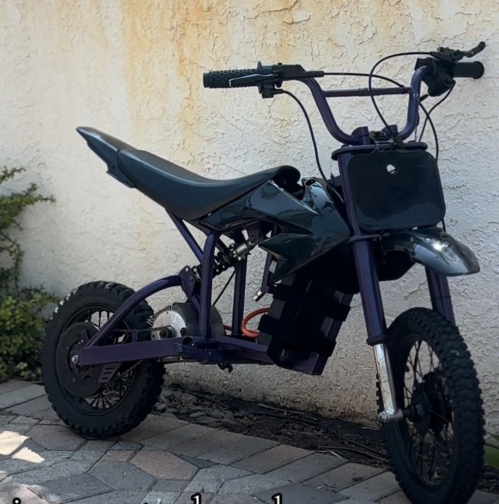 Razor Mx500 67.2 Volt 20ah Battery