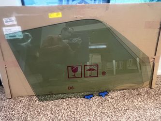 Toyota LandCruiser Front Left and Right Windows