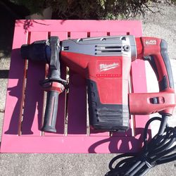 Milwaukee hammer drill