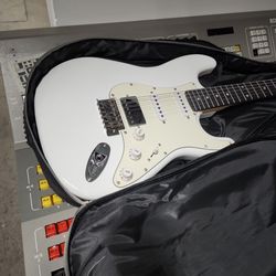 Donner Seeker Designer Series Guitar