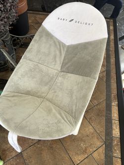 Baby Delight Cushy Nest Cloud Infant Bather