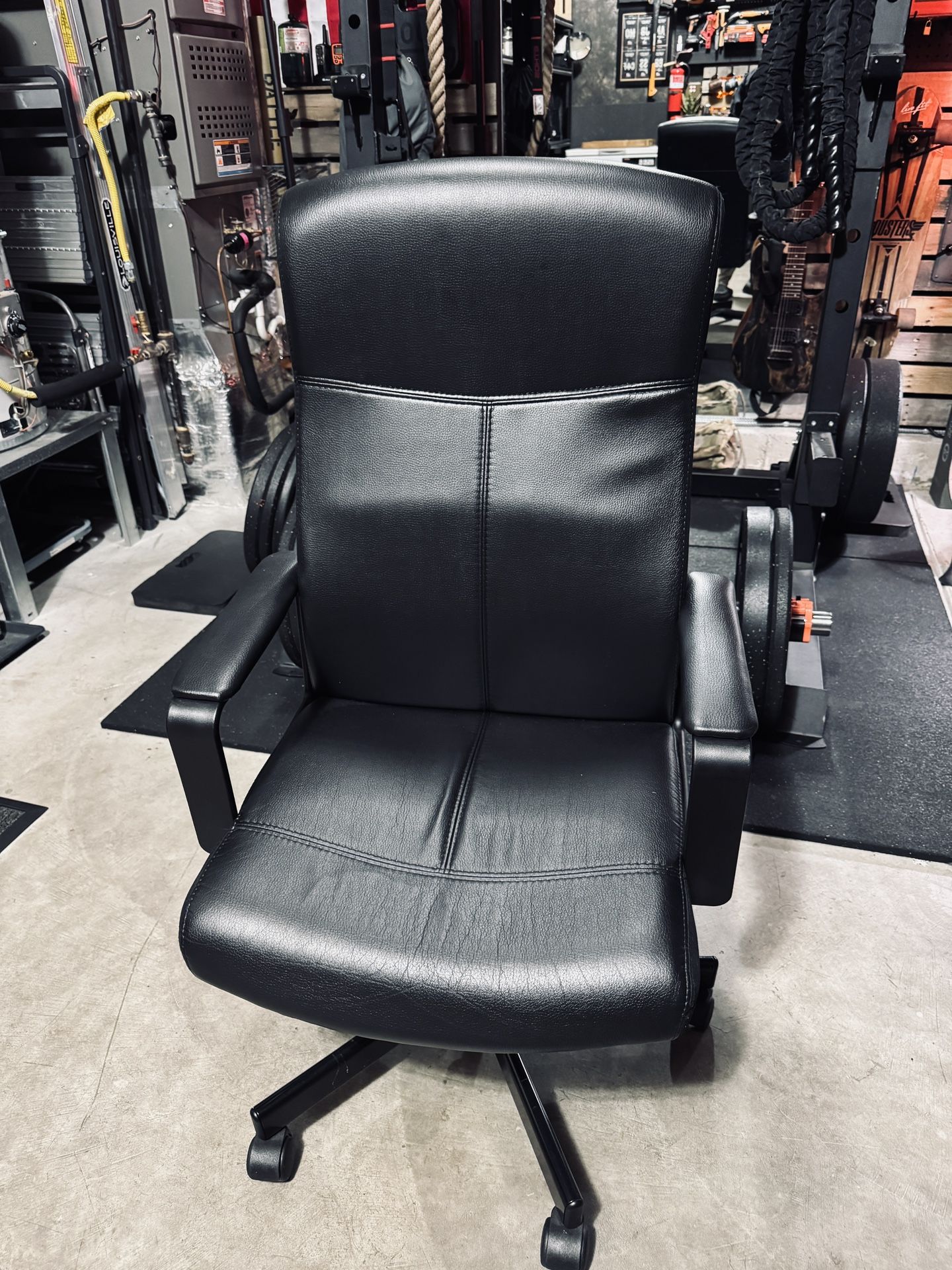 IKEA OFFICE/GAMING CHAIR