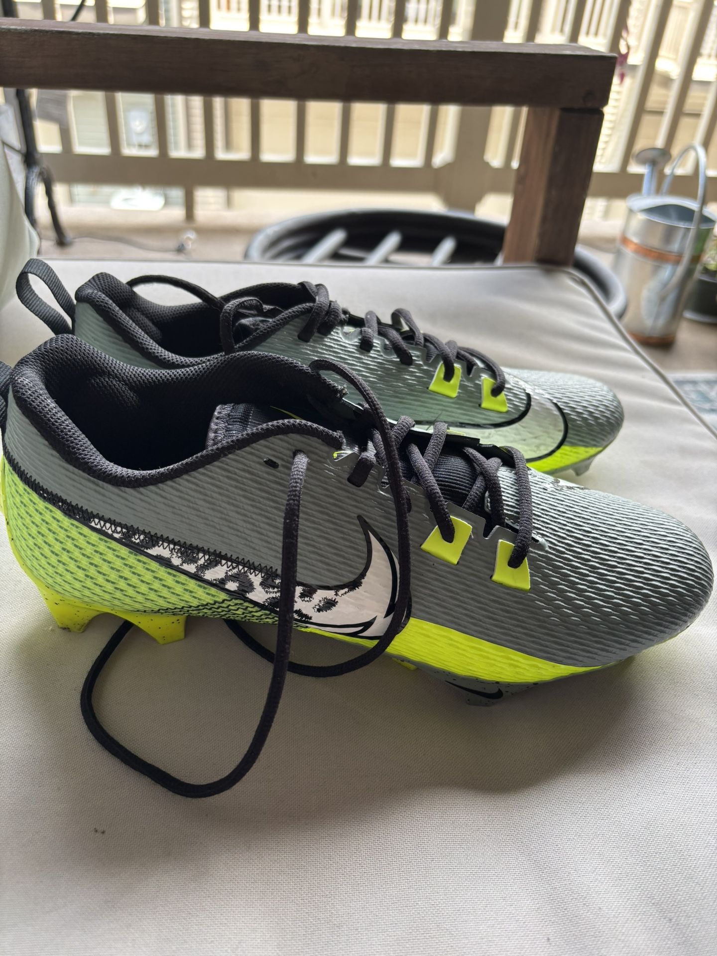 Nike Men's Vapor Speed 3 Football Cleats