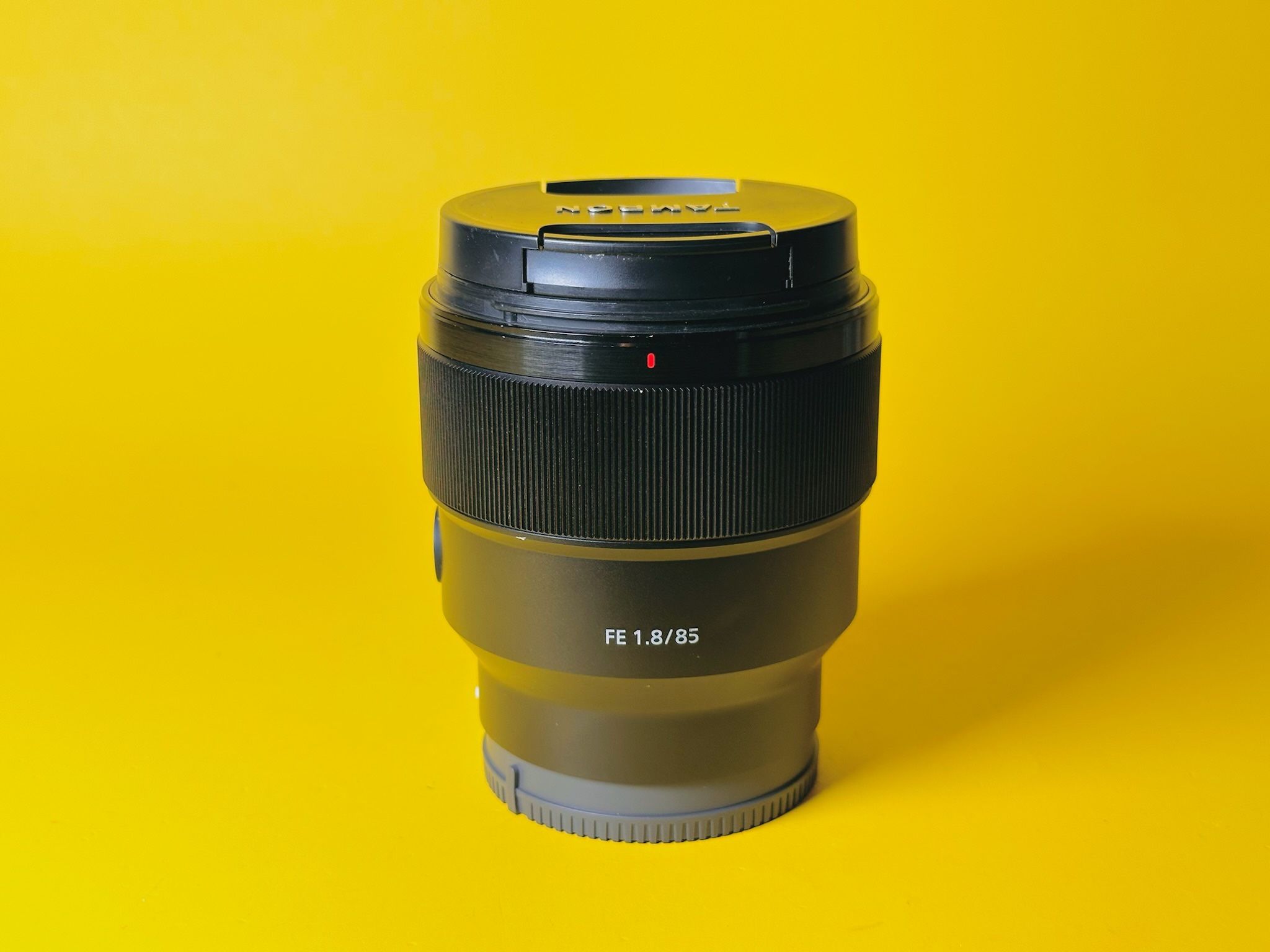 Sony 85mm f/1.8 E mount