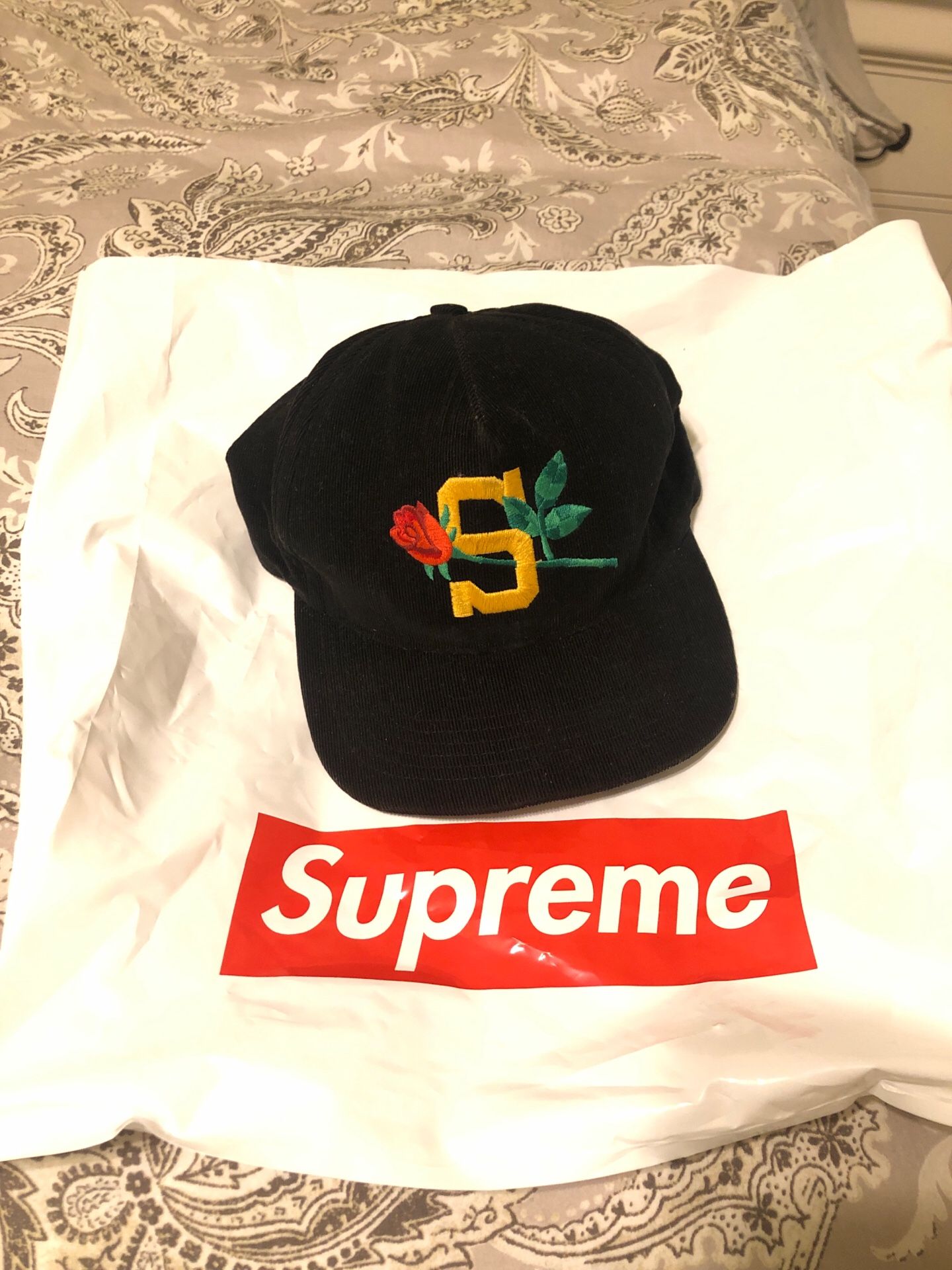 Supreme x Louis Vuitton hat for Sale in OLD RVR-WNFRE, TX - OfferUp