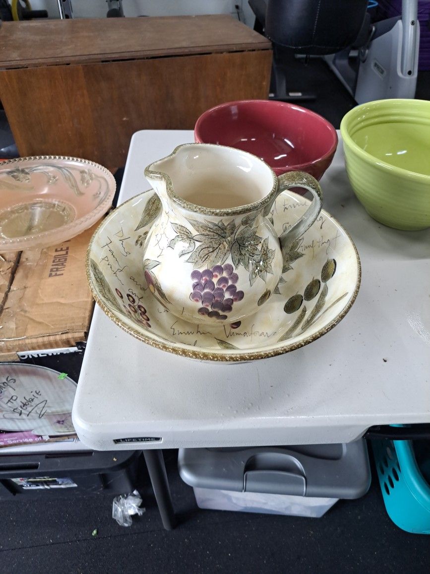 Sorrento Pitcher And Bowl Antique