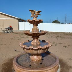 Fuenta De Agua