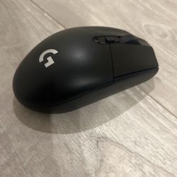 Logitech G305