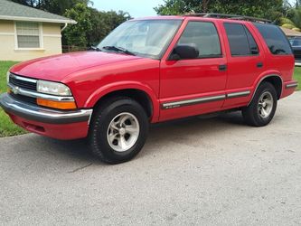 1999 Chevrolet Blazer runs awesome