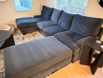 Sectional couch