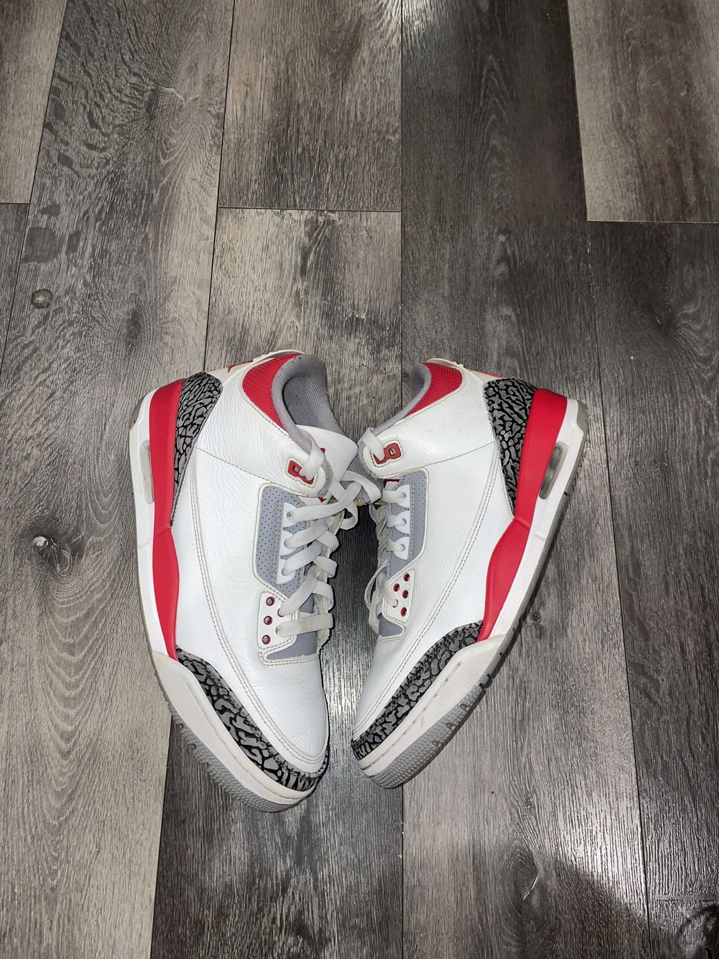 Fire Red 3’s Sz 10