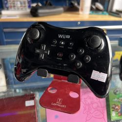 Nintendo Wii U Pro Controller