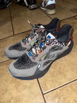 Brooks launch 9