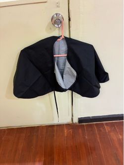 Hair capes