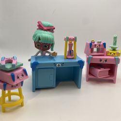 Shopkins Happy Place Bright Bunny Science Lab