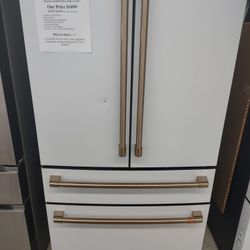 $3400(MSRP$4999, Save $1599) GE CAFÉ French 4 Door Refrigerator With Autofill Pitcher and Door Ice Maker 
