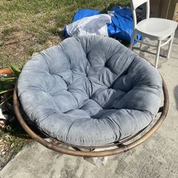 Papasan Chair