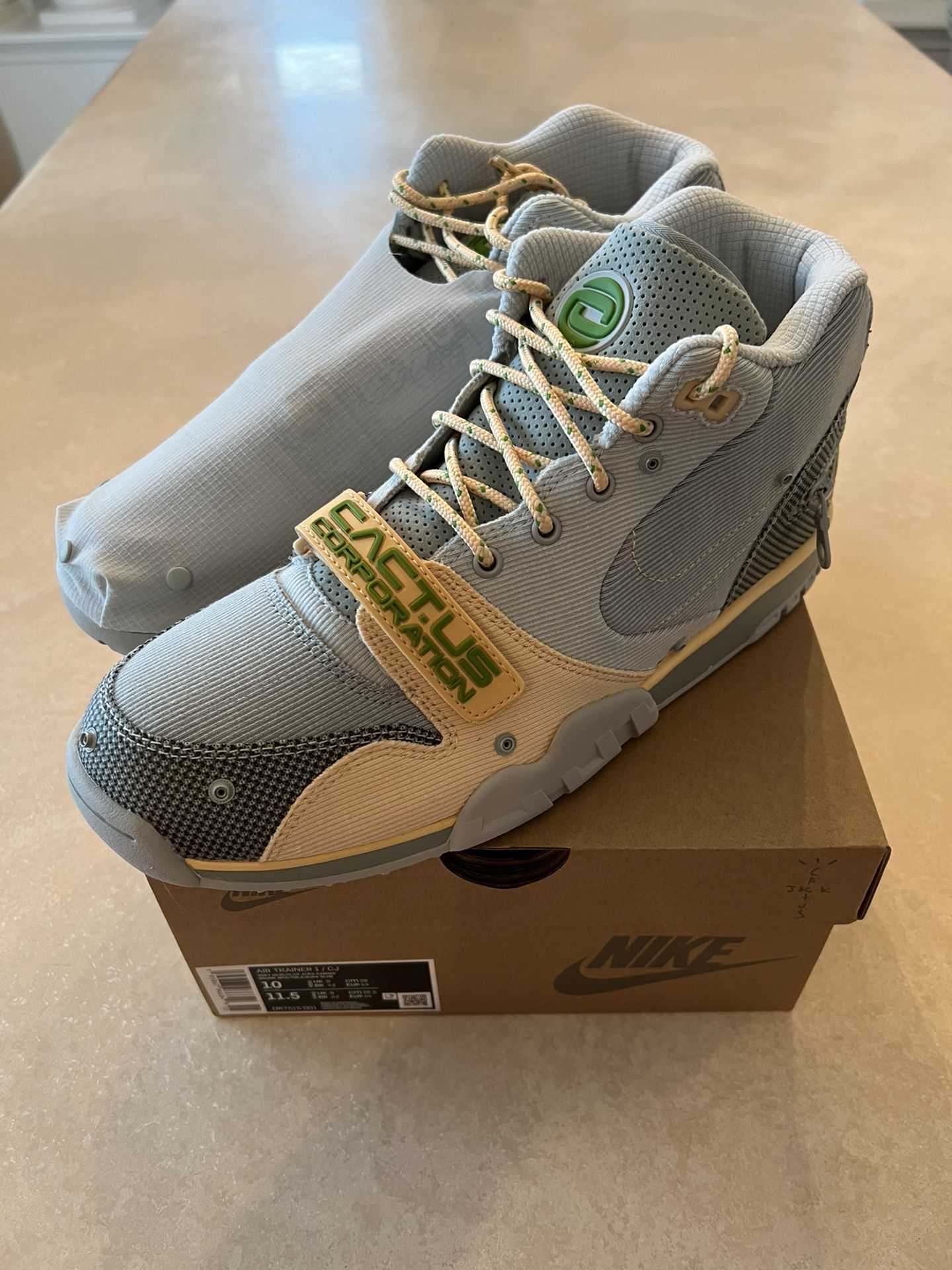 Nike Air Trainer 1 SP CJ Cactus Jack Travis Scott 10 Nike Air Trainer 1 SP CJ Cactus Jack Travis Scott 10