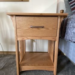 Quality Custom Made Amish  Oak Night Stands with Top Drawer and Lower Shelf 