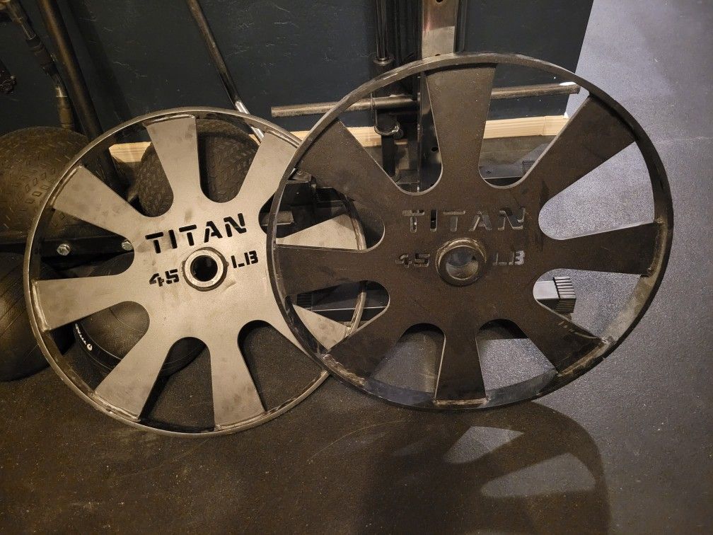 Titan Fitness 45 Lb Wagon Wheels (Pair)