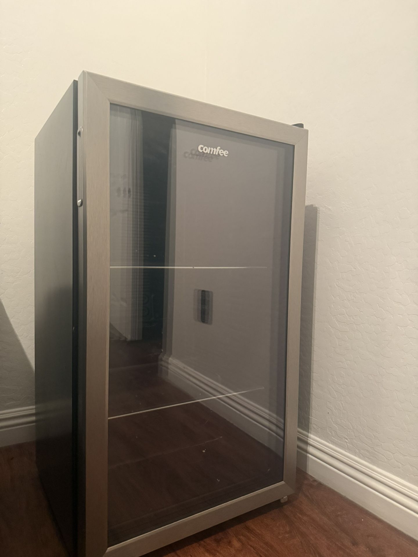 Confee Mini Fridge