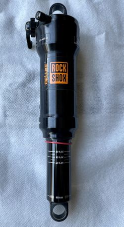 rock shox 230 x 60 rear shock suspension