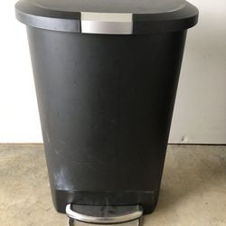 Simplehuman Step To Open Garbage Can $10