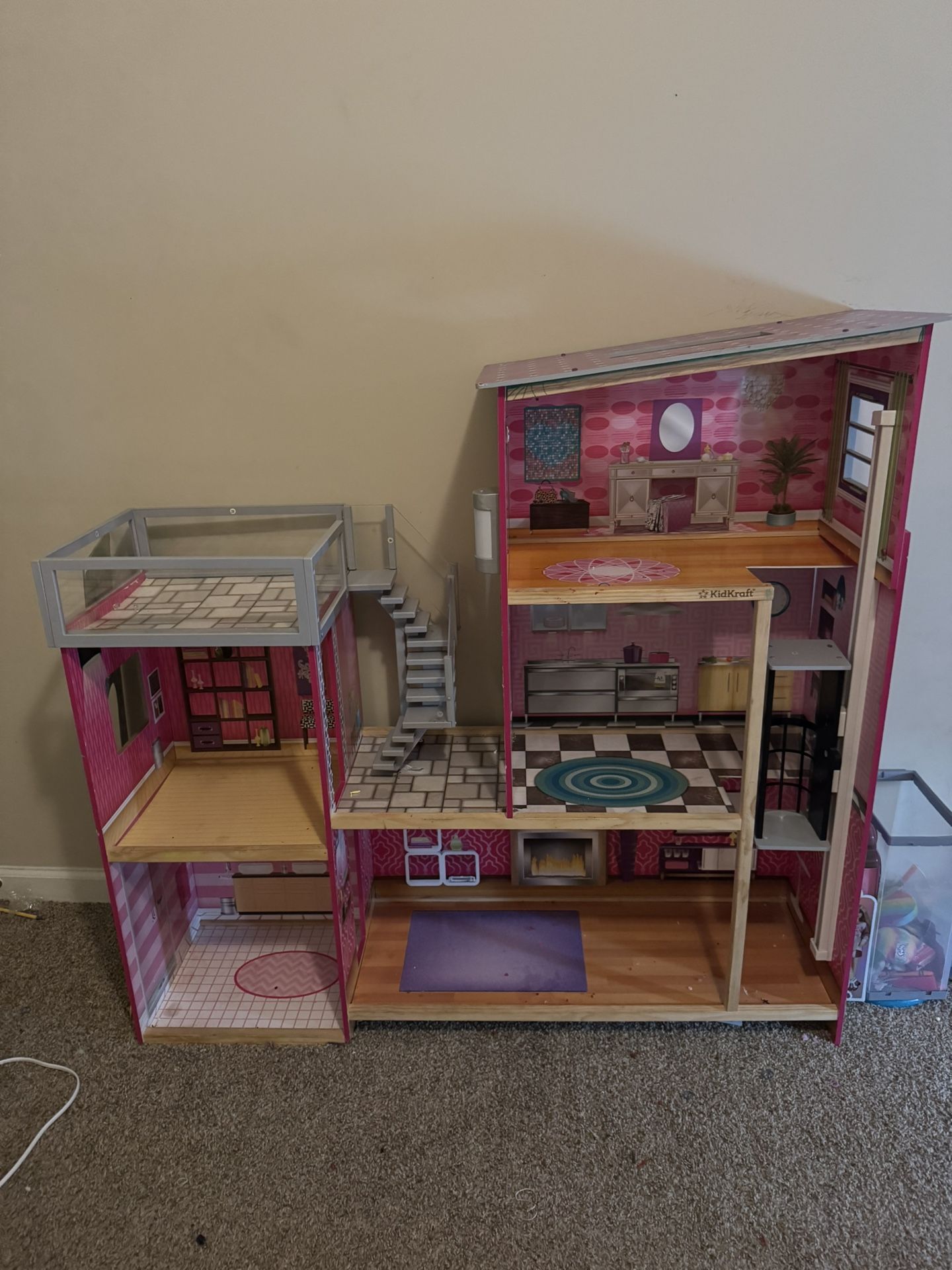 Wooden Dollhouse