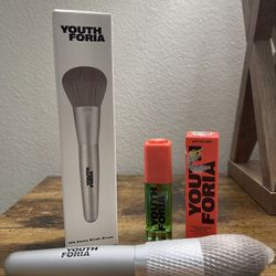 Youth Foria Blush Bundle