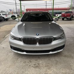 2018 BMW 740i