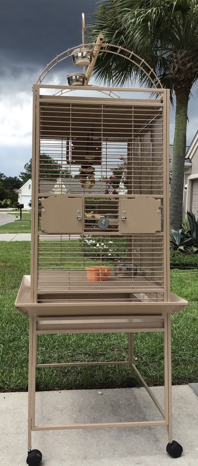 Play Top High End Pet Bird Cage - 4 Months Old