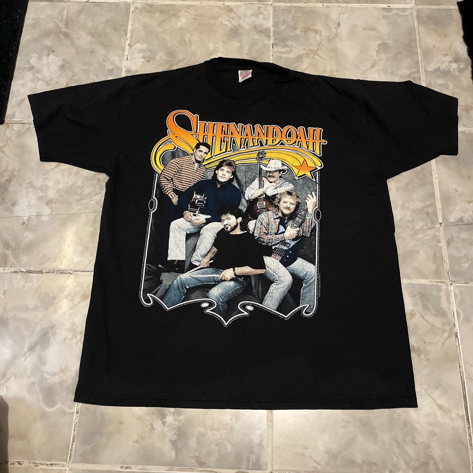 Vintage 90’s Shenandoah Country Black T Shirt Size XL Tour 1994 Double Sided