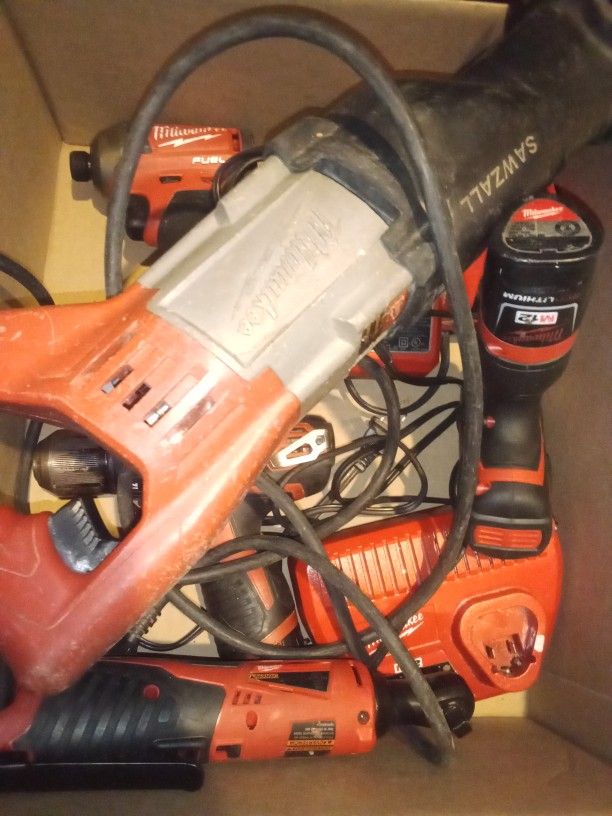 Milwaukee Tools