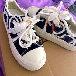 Double Laced Fashion Sneakers 