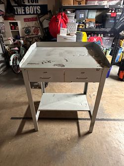 Work Bench/ Work Desks