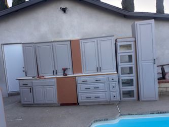 Kitchen cabinets