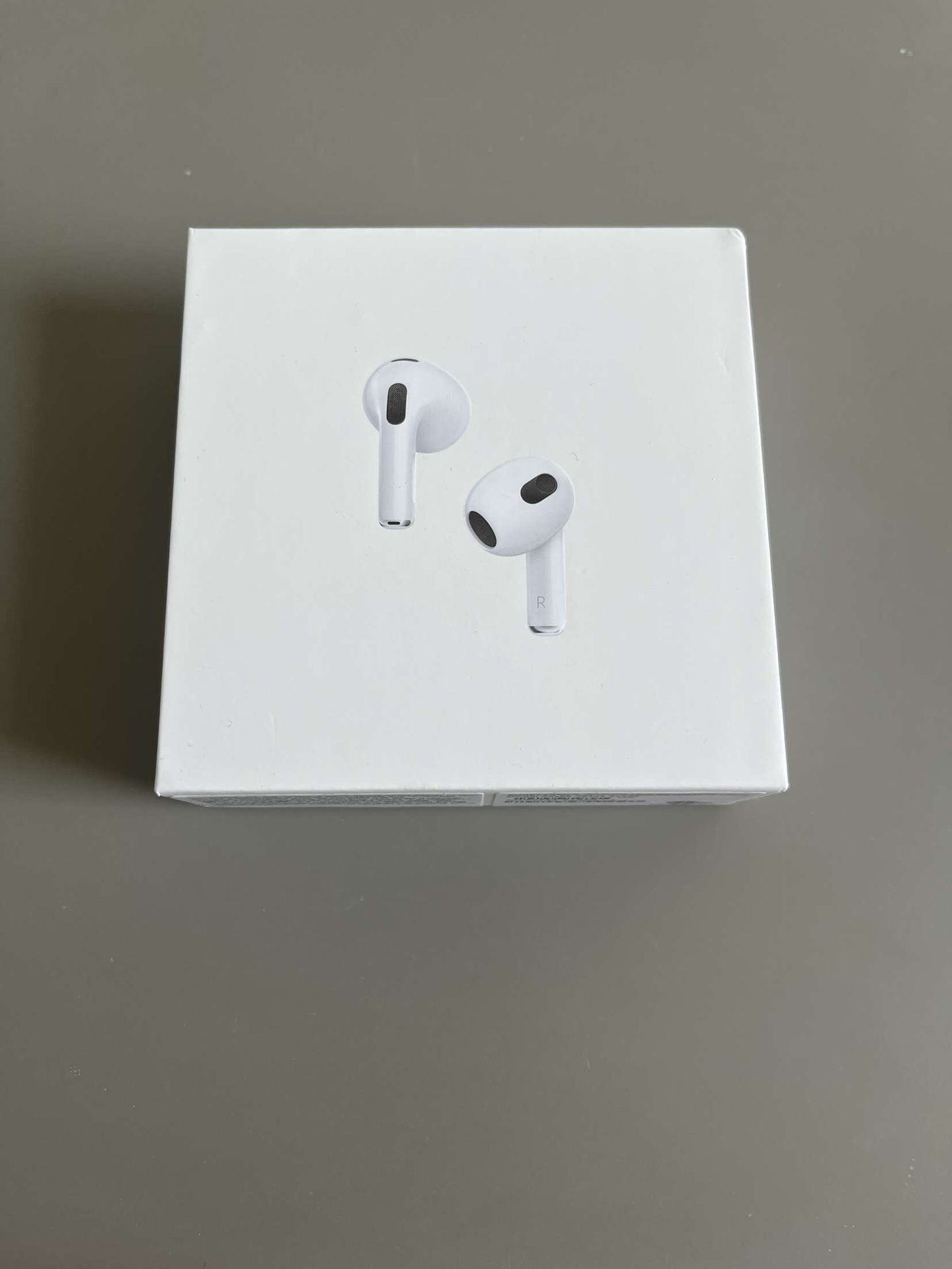 Air Pod Gen 3