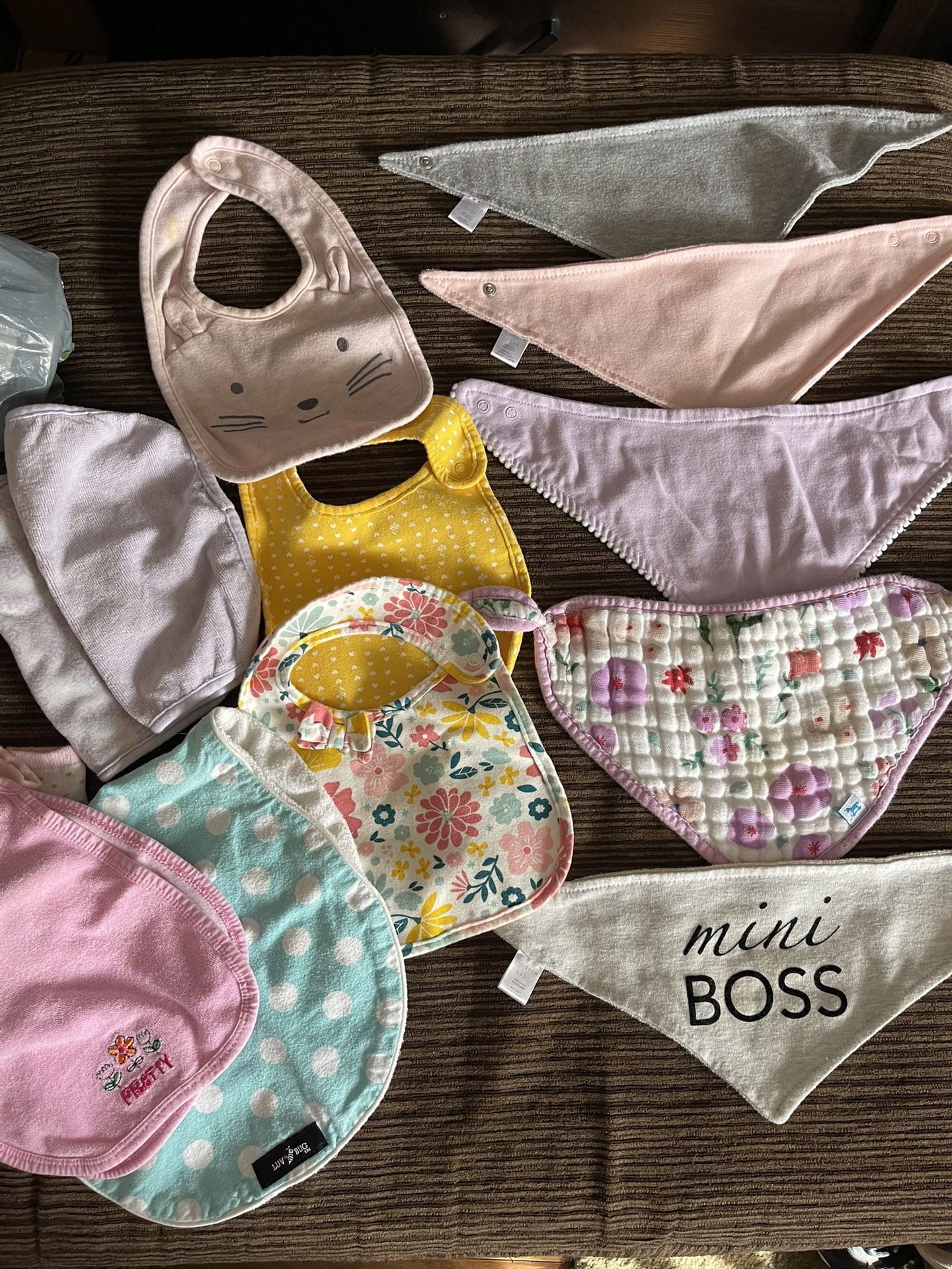 Baby Girl Bibs, Wash Cloths, Burp Cloths And Drool Bandanas (Some New & Rest Good Condition)