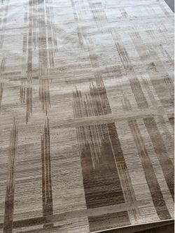 Modern Beige Cream 8x10 Area Rug Like New