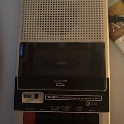 TANDY CCR-81 Cassette Tape Player Recorder