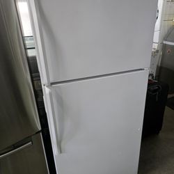 Apartment Refrigerator$ 265