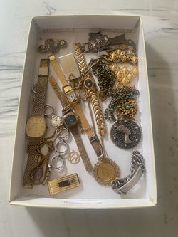 Jewelry assorted