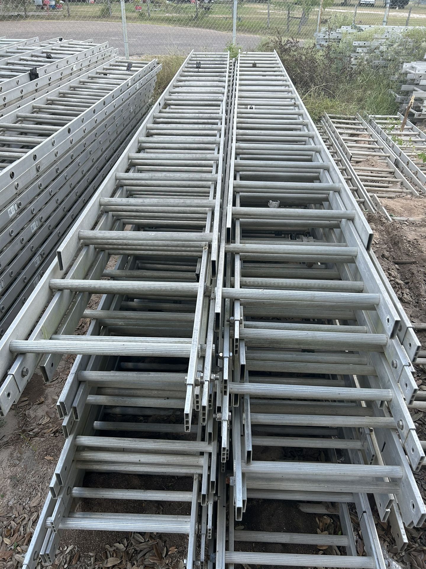 🪜 Escaleras /Ladder 🪜