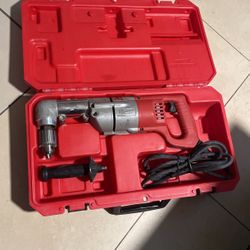 Milwaukee 7 Amp Corded 1/2 in. Corded Right-Angle Drill Kit