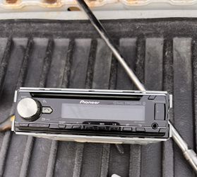Pioneer Stereo