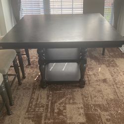 Sturdy Dining Room Table No Chairs 