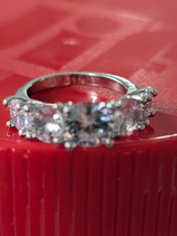 Silver toned Stainless steel engagement ring sz 6