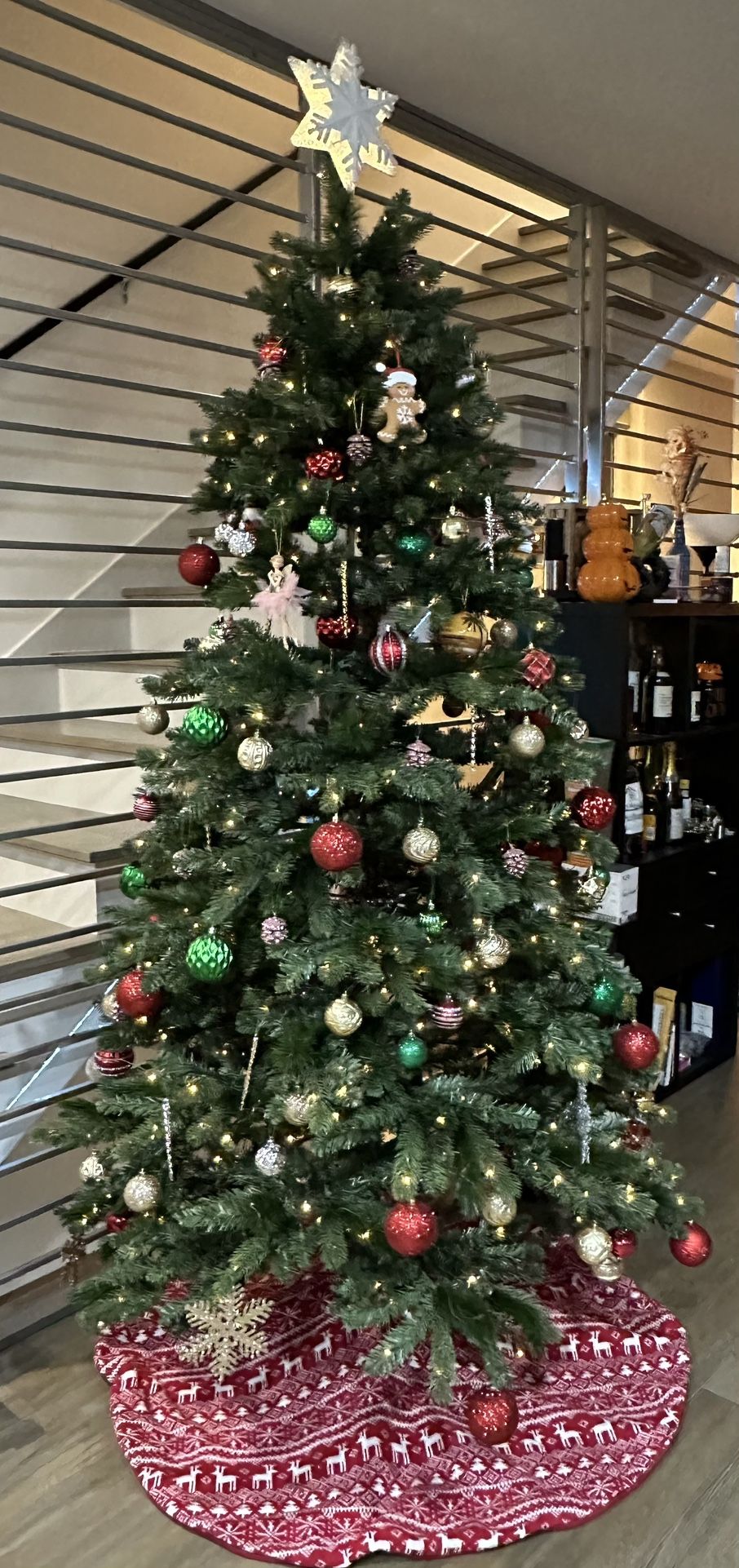 7.5ft Townsend Fir Pre-Lit Christmas Tree